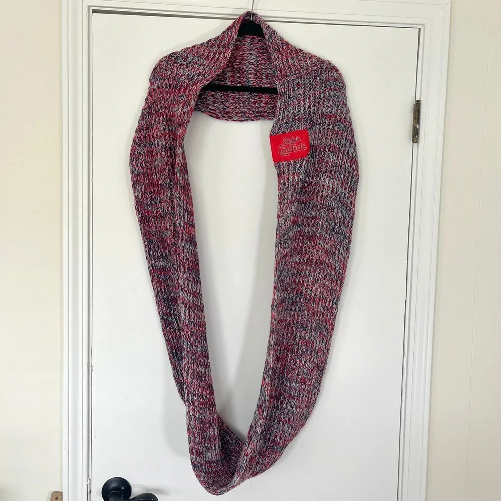NWOT St Louis Cardinals Scarf Knit Red‎ Gray MLB Baseball Neck Warmer Accessory